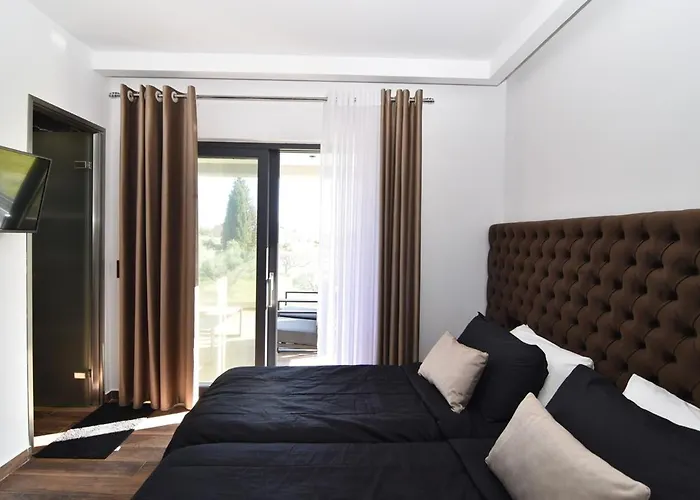 Mamica Luxury