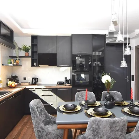 Mamica Luxury