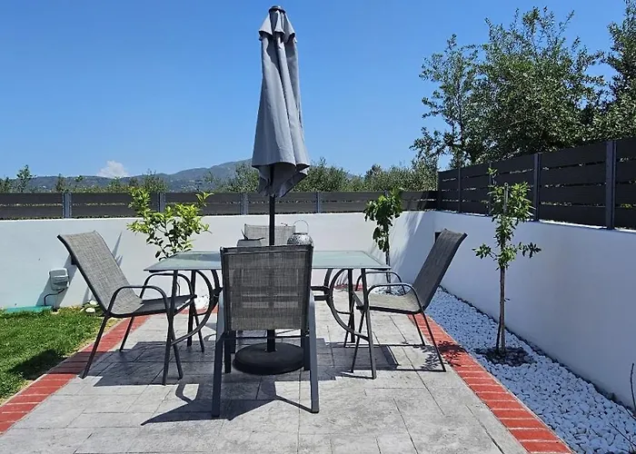 Mamica Luxury Laganas