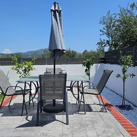 Mamica Luxury Laganas