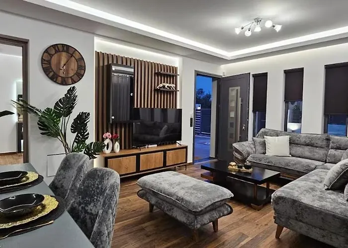 빌라 Mamica Luxury 라가나스