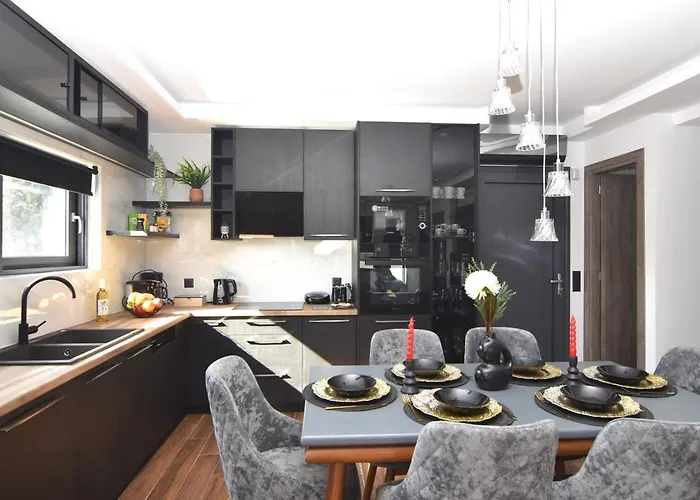 Mamica Luxury