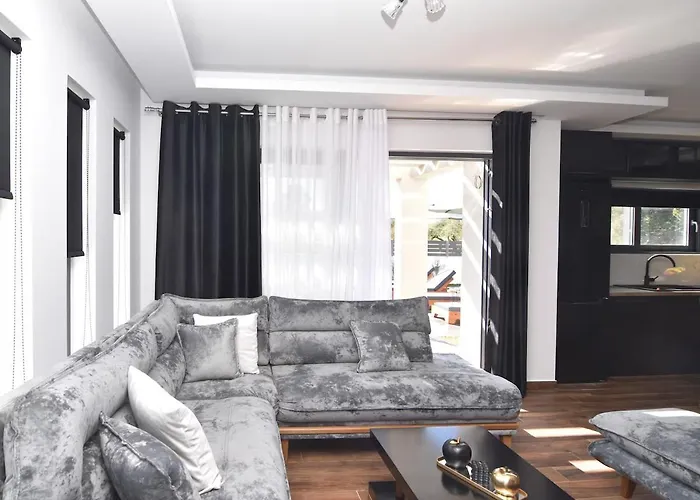 Mamica Luxury